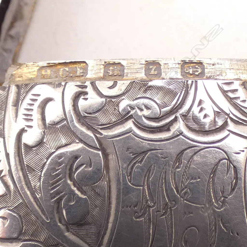 Birmingham 1899 SILVER ENGRAVED VESTA  24.8gms Image 1++