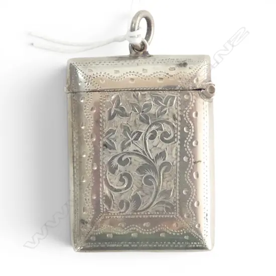 Birmingham 1904 SILVER ENGRAVED VESTA  19gms