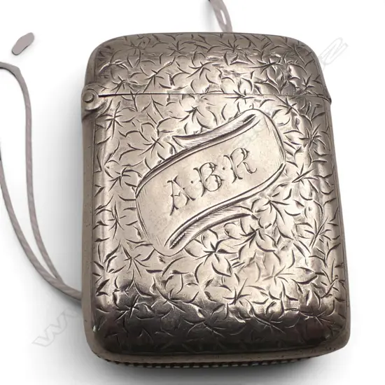 Birmingham 1876 SILVER ENGRAVED VESTA  20gms internal closing bar loose