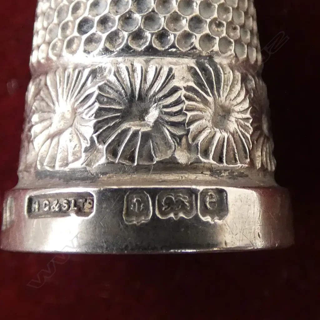 3 STG SILVER THIMBLES 13gms Image 1++