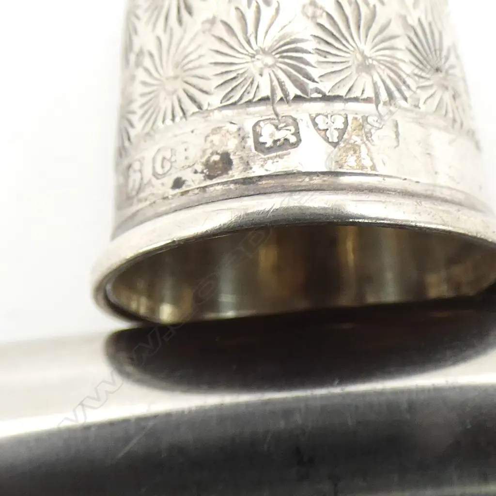 3 STG SILVER THIMBLES 11gms Image 1++
