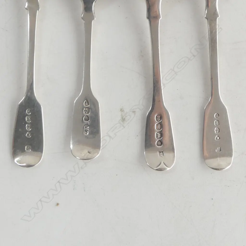 4 S/SILVER SALT SPOONS VARIOUS MAKERS51GMS Image 1++