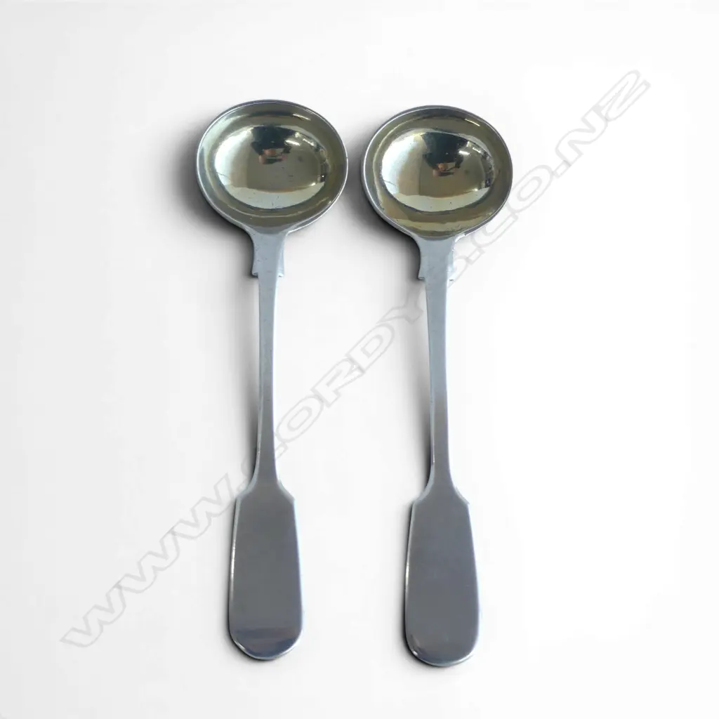 2 STG SILVER SALT SPOONS, LONDON 1843, 29gms Image 1++
