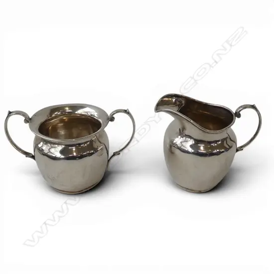 STG SILVER MILK JUG & SUGAR BOWL, 163gms