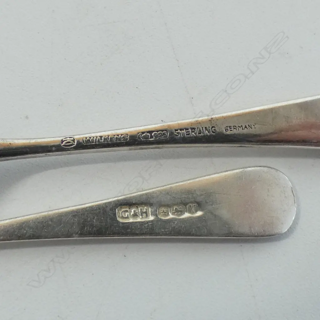 ASST. STG SILVER CUTLERY, 142gms Image 1++