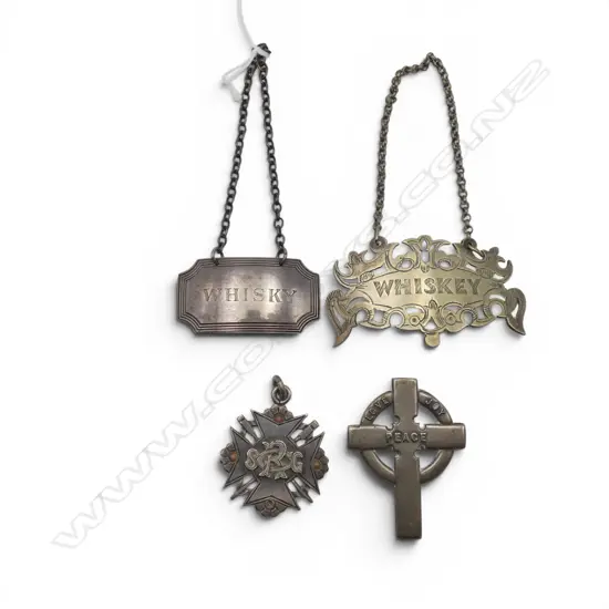 2 WHISKEY DECANTER LABELS (1 STG 10gms), STG SILVER METAL, CELTIC CROSS BADGE
