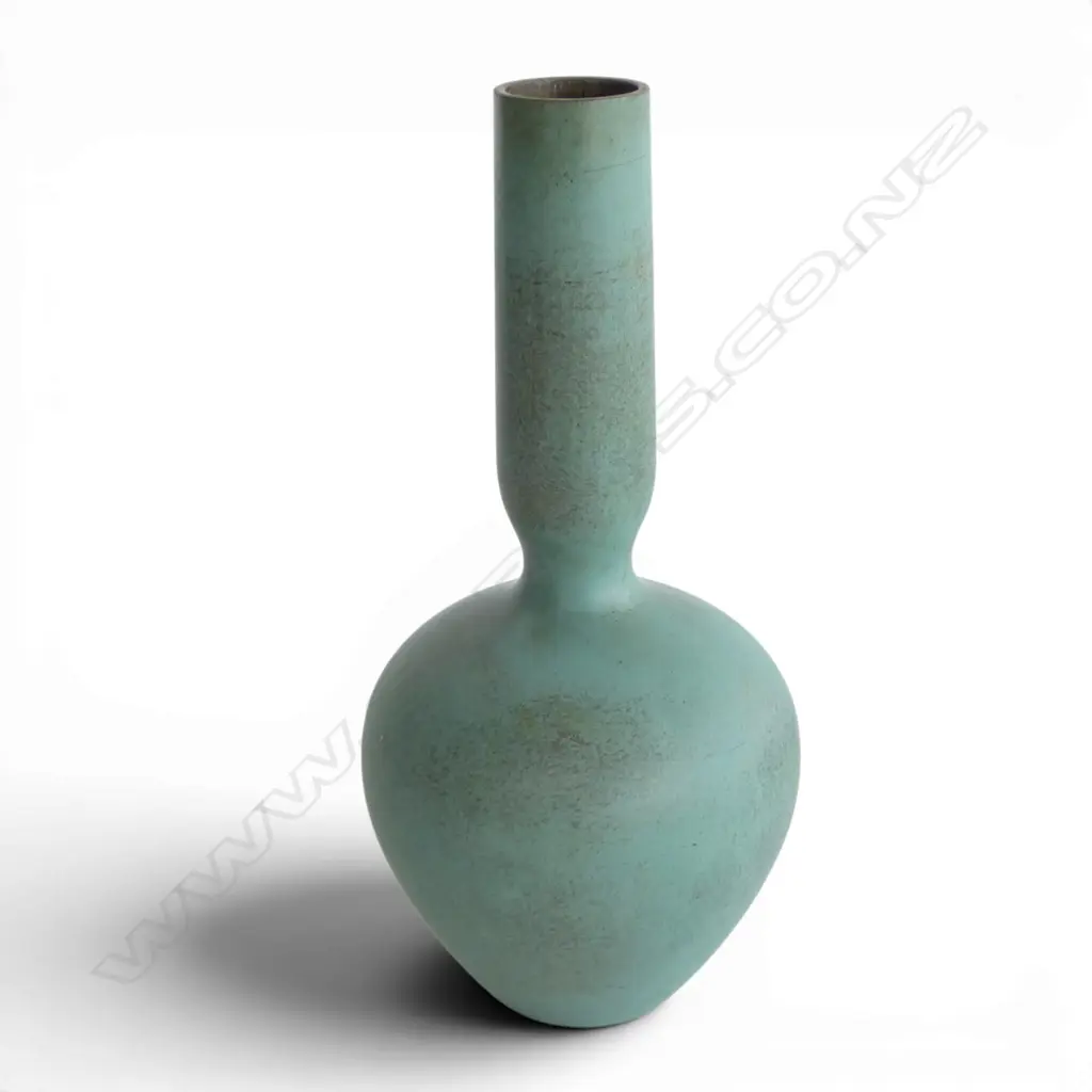 VINTAGE JAPANESE BRONZE VASE, stamped to base, H.250mm Image 1++