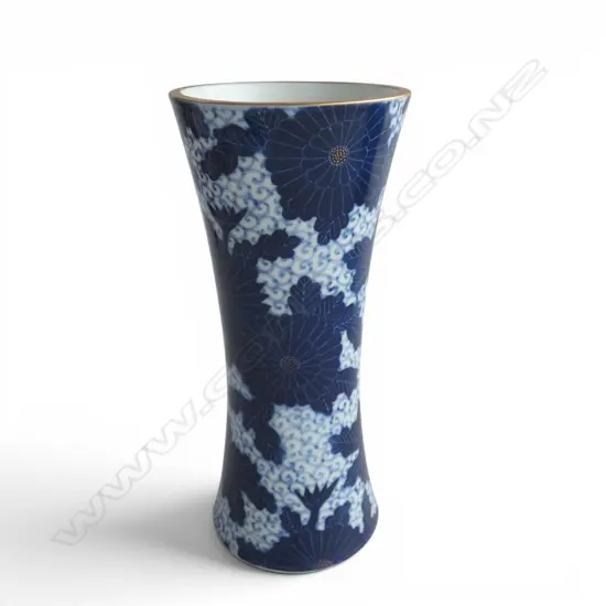 B/W VASE w. GOLD RIM H.215mm