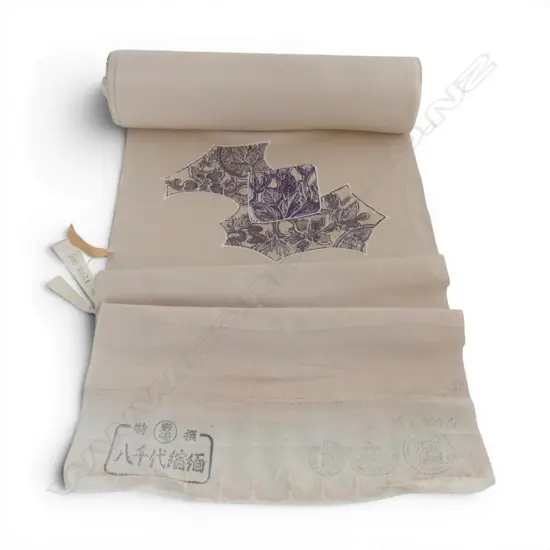 Unused 1980's NISHIJIN TEXTILE (Kyoto) JAPANESE SILK ROLL L.12M W.370mm. New old stock