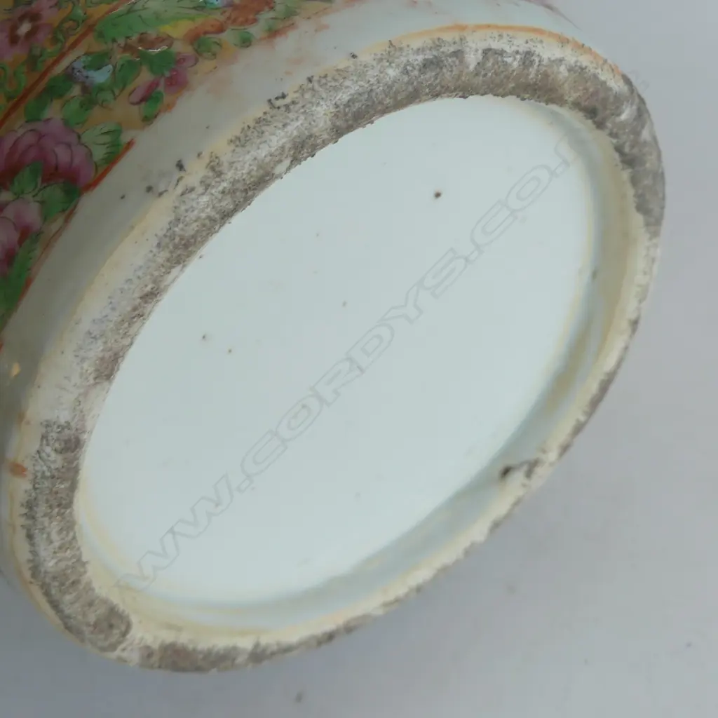 LG 19thC CHINESE ROSE MEDALLION VASE large repair to neck and rim H.635mm Image 1++