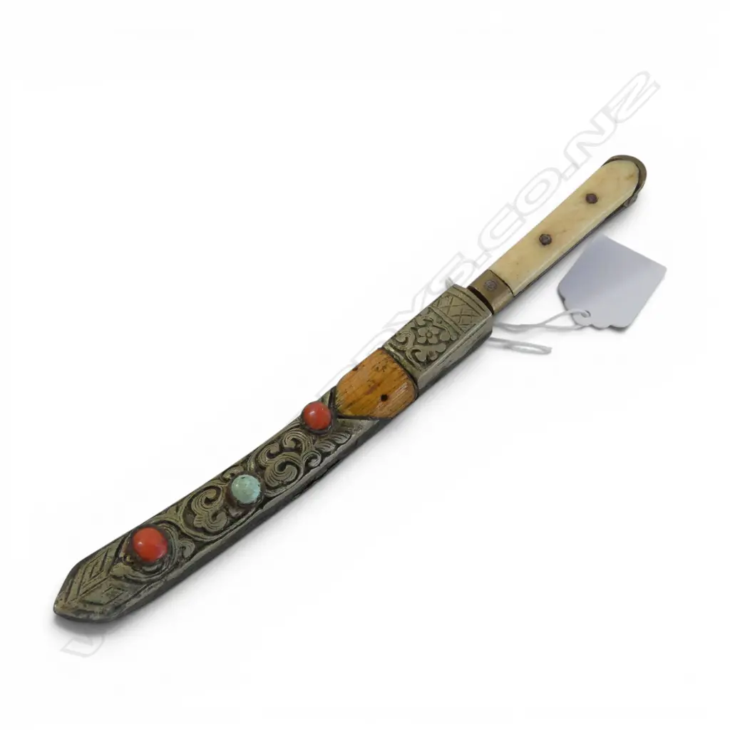 TIBETAN DAGGER / SHEATH KNIFE SET WITH CORAL AND TURQUOISE GEMSTONES L.190mm Image 1++