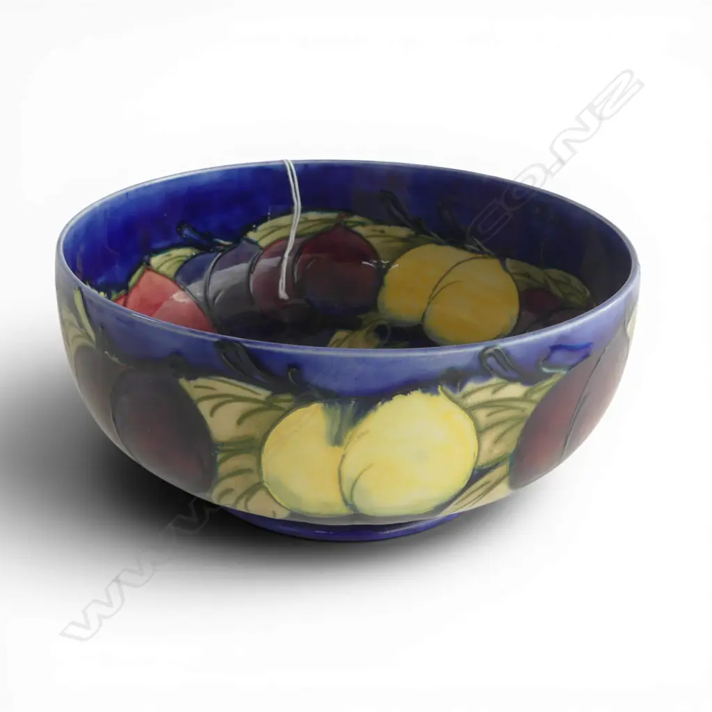 MOORCROFT FRUIT BOWL base signed Dia.210mm Image 1++