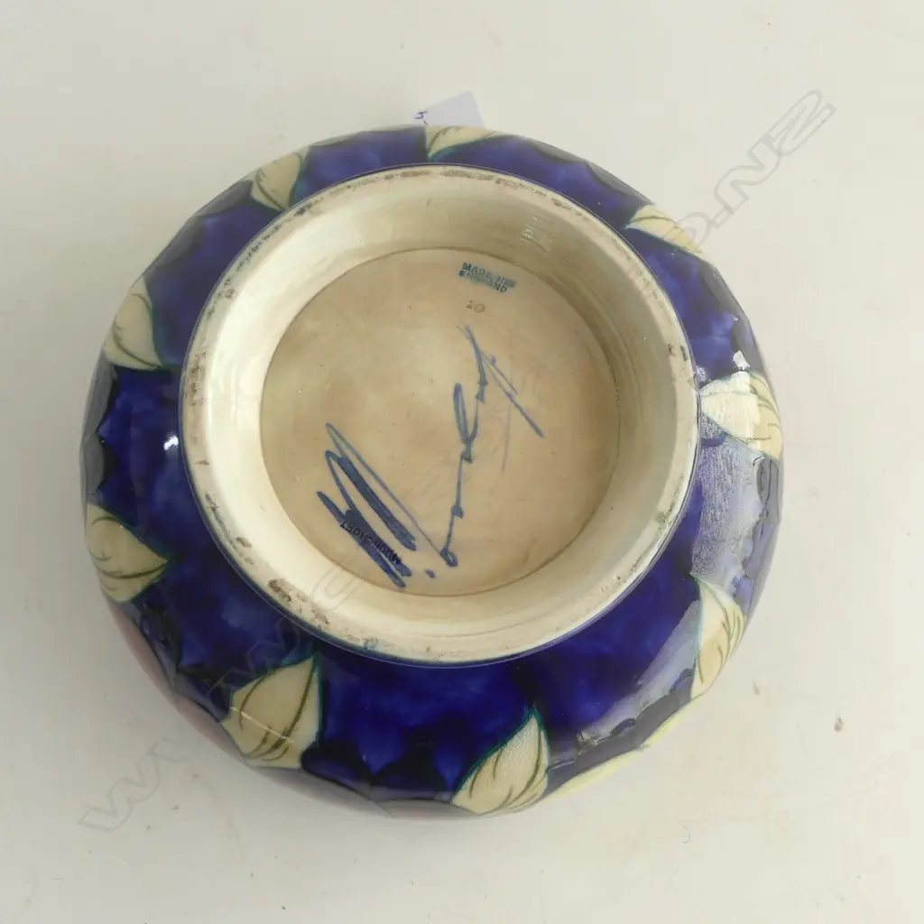 MOORCROFT FRUIT BOWL base signed Dia.210mm Image 1++