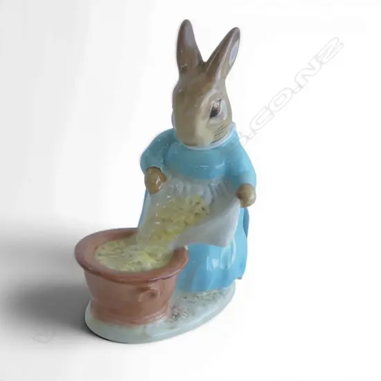 BESWICK BEATRIX POTTER; CECILY PARSLEY, GOLD BACKSTAMP H.100mm