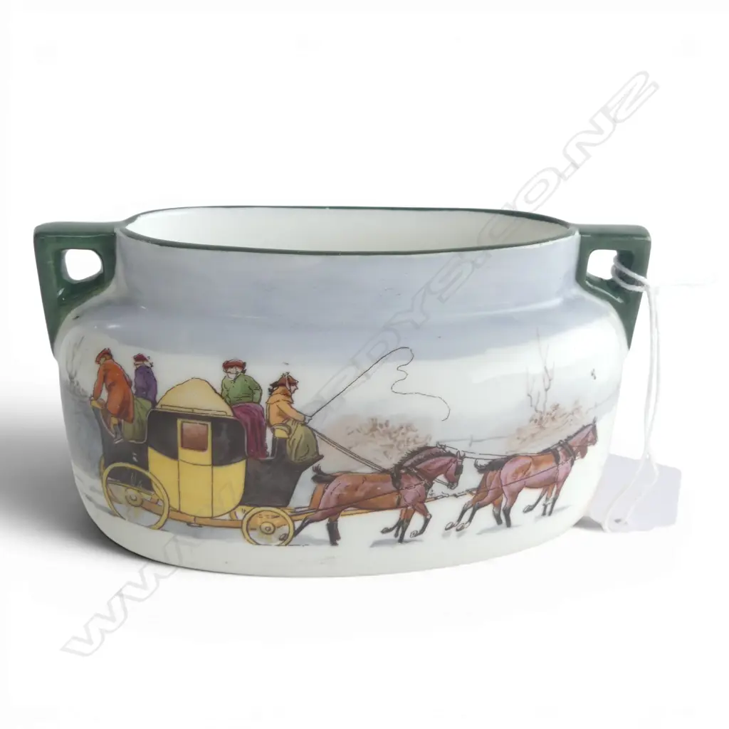 ROYAL DOULTON COACHING DAYS VASE (BLUE SKIES RARE COLOUR 1904-06) H.70mm W.120mm Image 1++