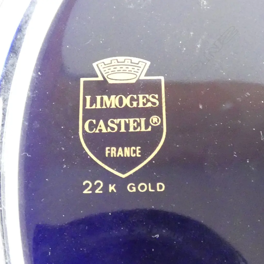 5 PCES LIMOGES 250mm dia + ROYAL DOULTON 'KATHERINE' H.215mm Image 1++