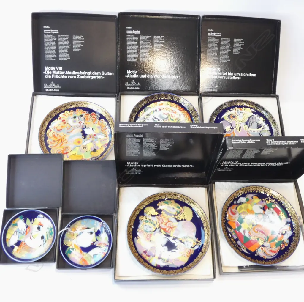 7 ROSENTHAL COLLECTORS PLATES; BOXED - 5 X DIA 160MM & 2 X DIA 95MM Image 1++