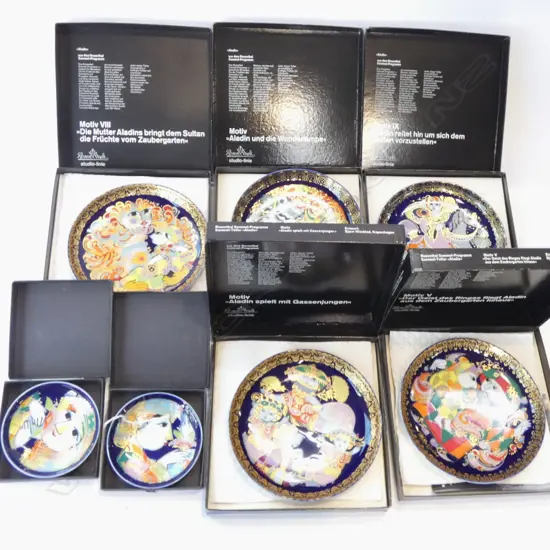 7 ROSENTHAL COLLECTORS PLATES; BOXED - 5 X DIA 160MM & 2 X DIA 95MM