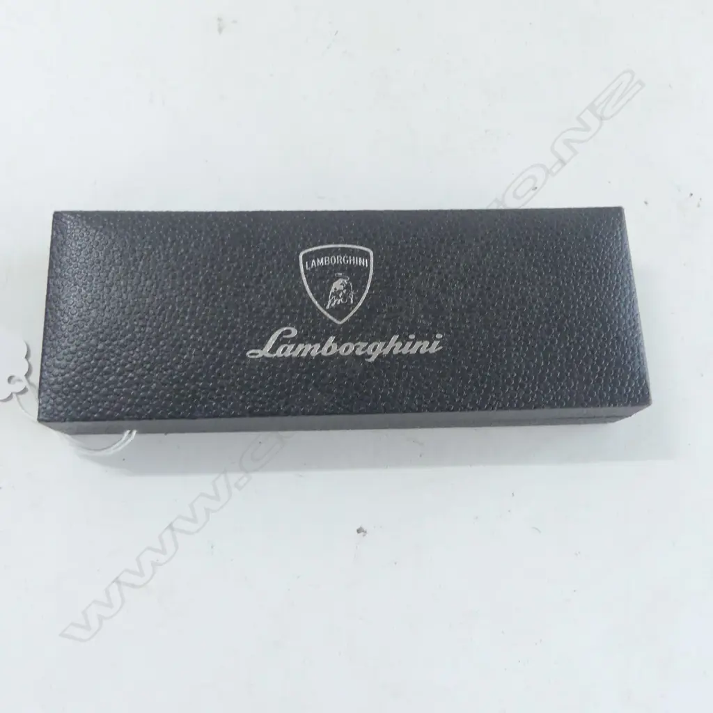 LAMBORGHINI PEN, CASED Image 1++