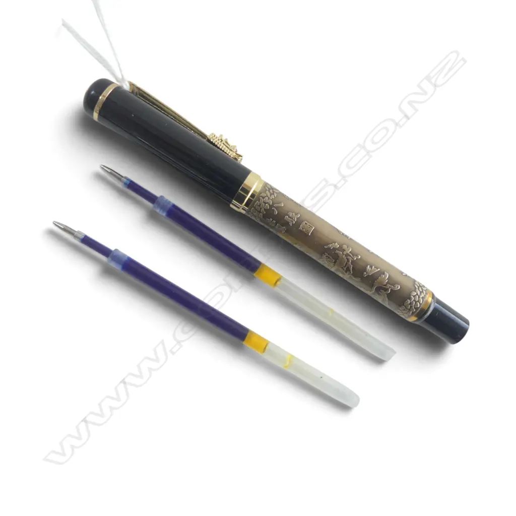 FANCY CHINESE BALL INK PEN with dragon decoration + 2 spare cartridges Image 1++