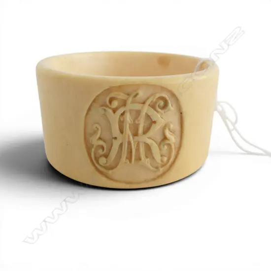 LGE OLD IVORY NAPKIN RING carved monogram. Dia.60mm