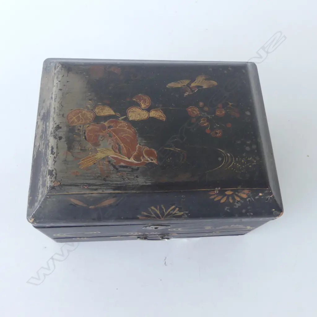 JAPANESE LACQUER JEWELLERY BOX lid needs to be resecured 240x185x140mm Image 1++