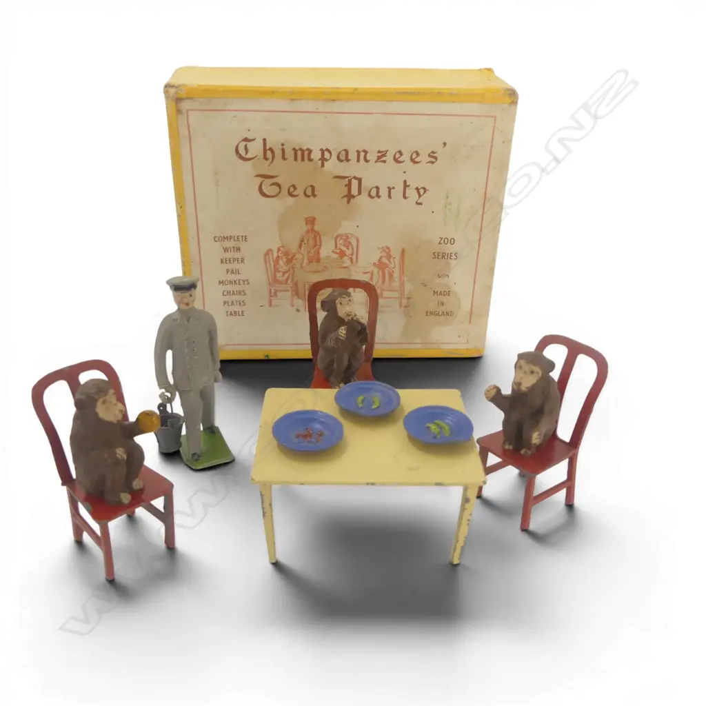 VINTAGE BOXED SET CHIMPANZEES TEA PARTY,  F.G TAYLOR No.179 ZOO SERIES Image 1++