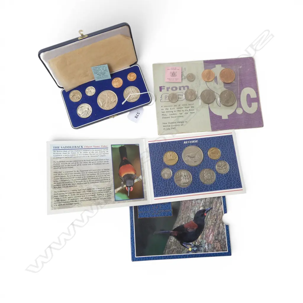 3 NZ CURRENCY COIN ISSUES; CASED 1969 COOK COMMEMORATIVE,1997 &1965 Image 1++