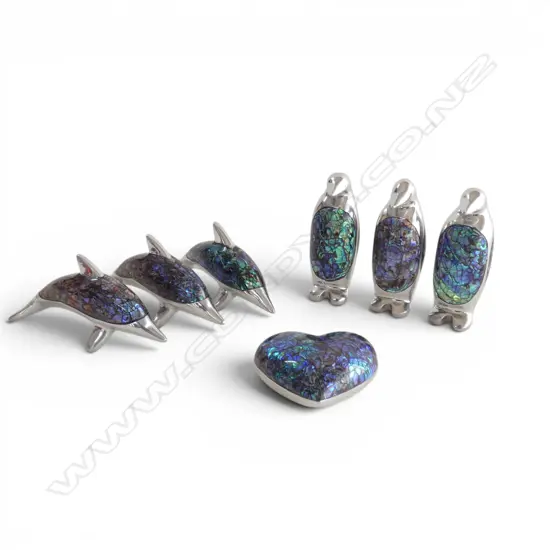 7 PAUA & METAL SOUVENIRS; 3 PENGUINS, H.60mm, 3 DOLPHINS, L.80mm & HEART