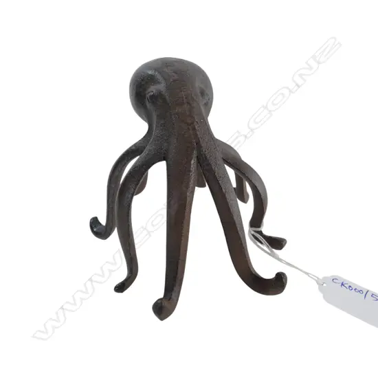 CAST IRON OCTOPUS H.110mm