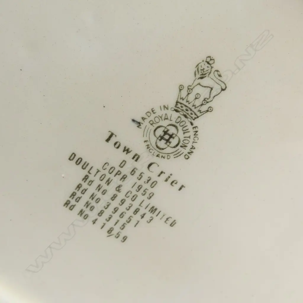 2 LARGE SIZE RD CHARACTER JUGS JOHN PEEL &THE TOWN CRIER H170MM Image 1++