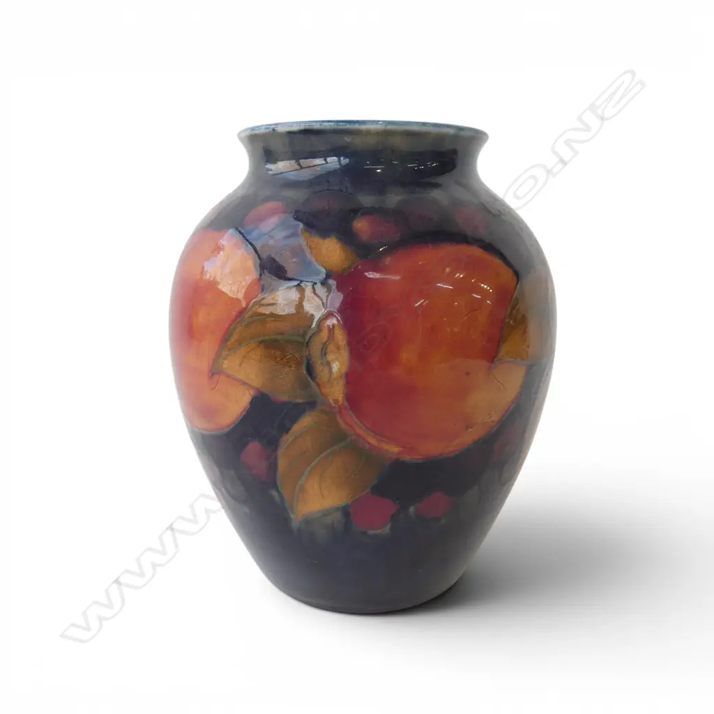 MOORCROFT POMEGRANATE VASE H.155mm Image 1++