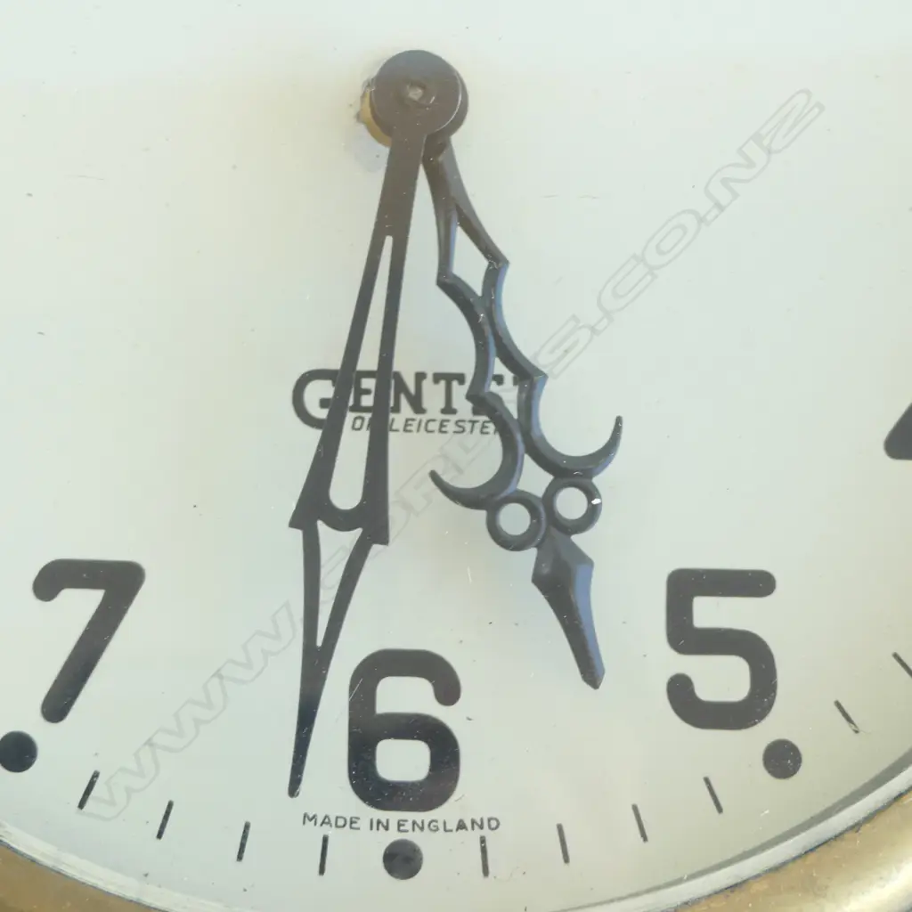 BRASS SHIPS CLOCK, GENTS OF LEICESTER 250mm dia Image 1++