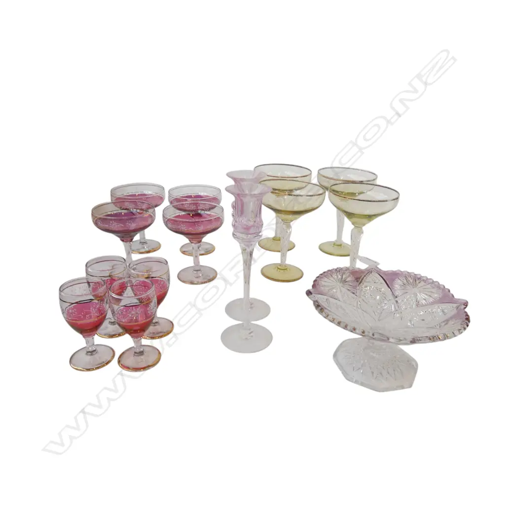ASST. GLASS Incl. 4 TWIST STEM FLUTES etc Image 1++