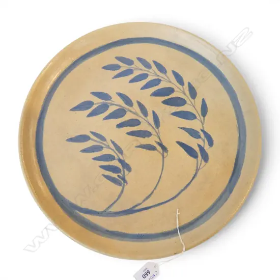 STEVE JAMES PLATTER blue glaze flora decoration Dia.375mm