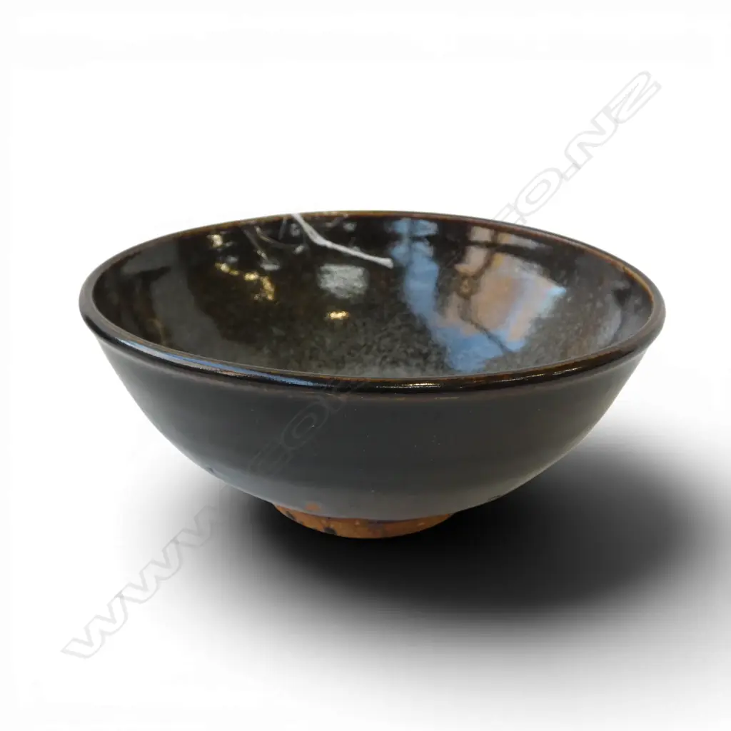 STUDIO POTTERY BOWL - ILLEGIBLE MARK, POSSIBLY LEN CASTLE 165mm dia Image 1++