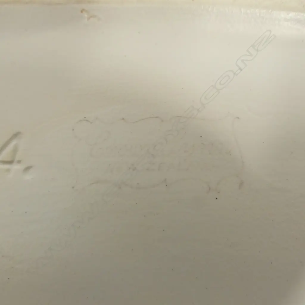 CROWN LYNN TROUGH VASE #74 W.300mm HAIRLINE + 4 BURLEIGH 'ZENITH' LIDDED COUPES w. SAUCERS Image 1++