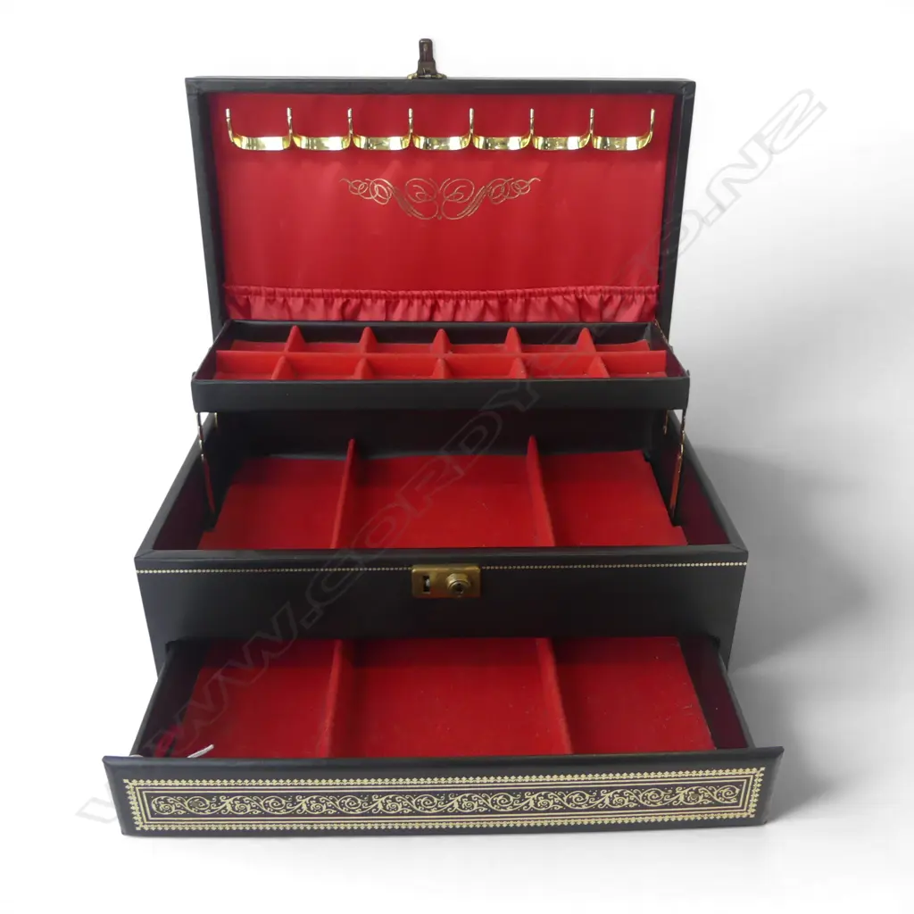 JEWELLERY BOX BY MELE USA W.320mm Image 1++