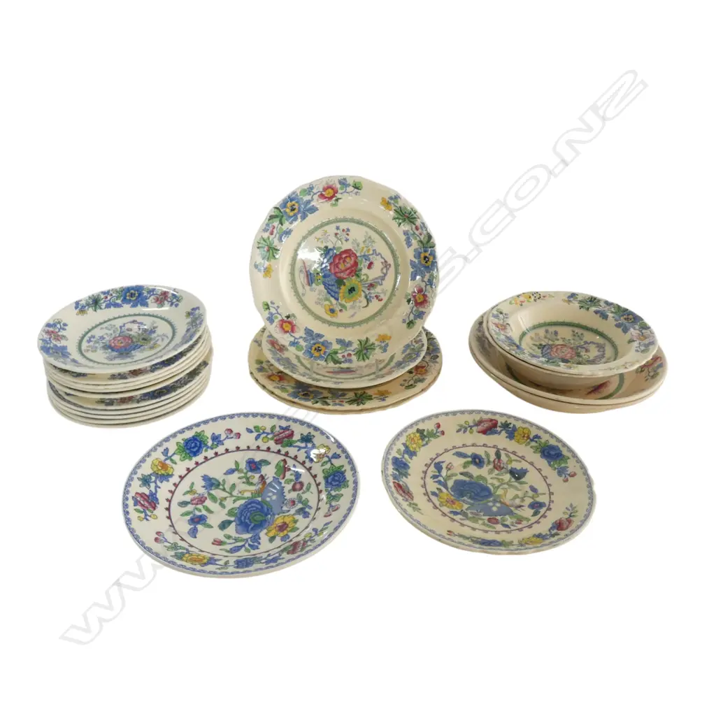 20 PCS MASONS STRATHMORE & REGENCY BOWLS, SAUCERS, PLATES Image 1++