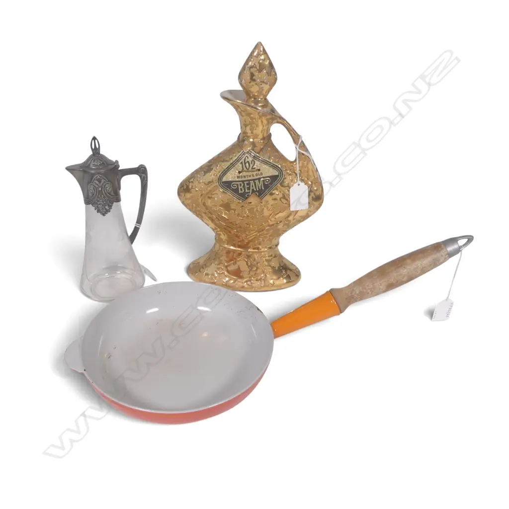 GILT JIM BEAM CHINA BOTTLE H320MM  GLASS & PEWTER BOTTLE H210MM &FRENCH FRYPAN DIA200MM Image 1++