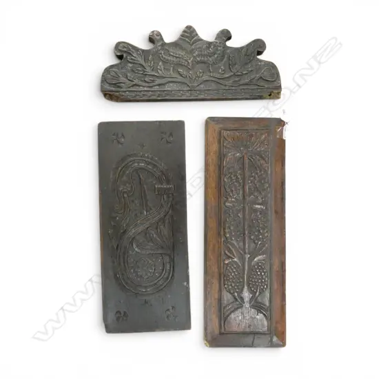 3 ANTIQUE ENGLISH CARVED OAK PANELS LARGEST 500x180mm