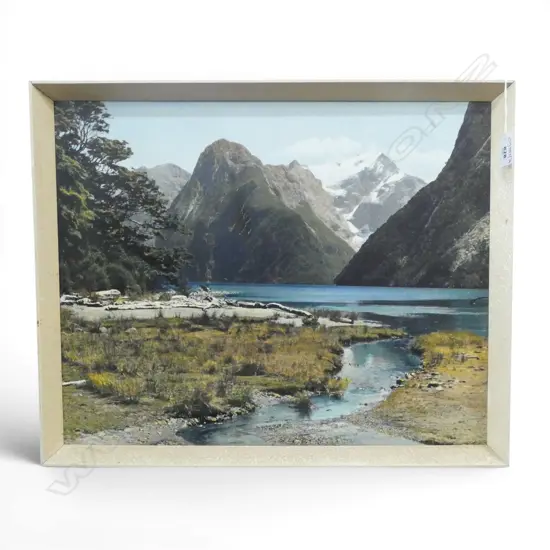 WHITES AVIATION, MILFORD SOUND 390x490mm SCRATCH