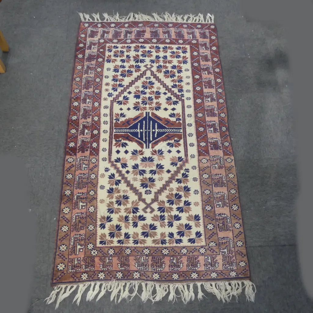 HAND KNOTTED ALL WOOL RUG 1850x1060mm Image 1++