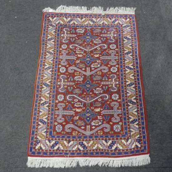 HAND KNOTTED WOOL PILE RUG 1250x850mm