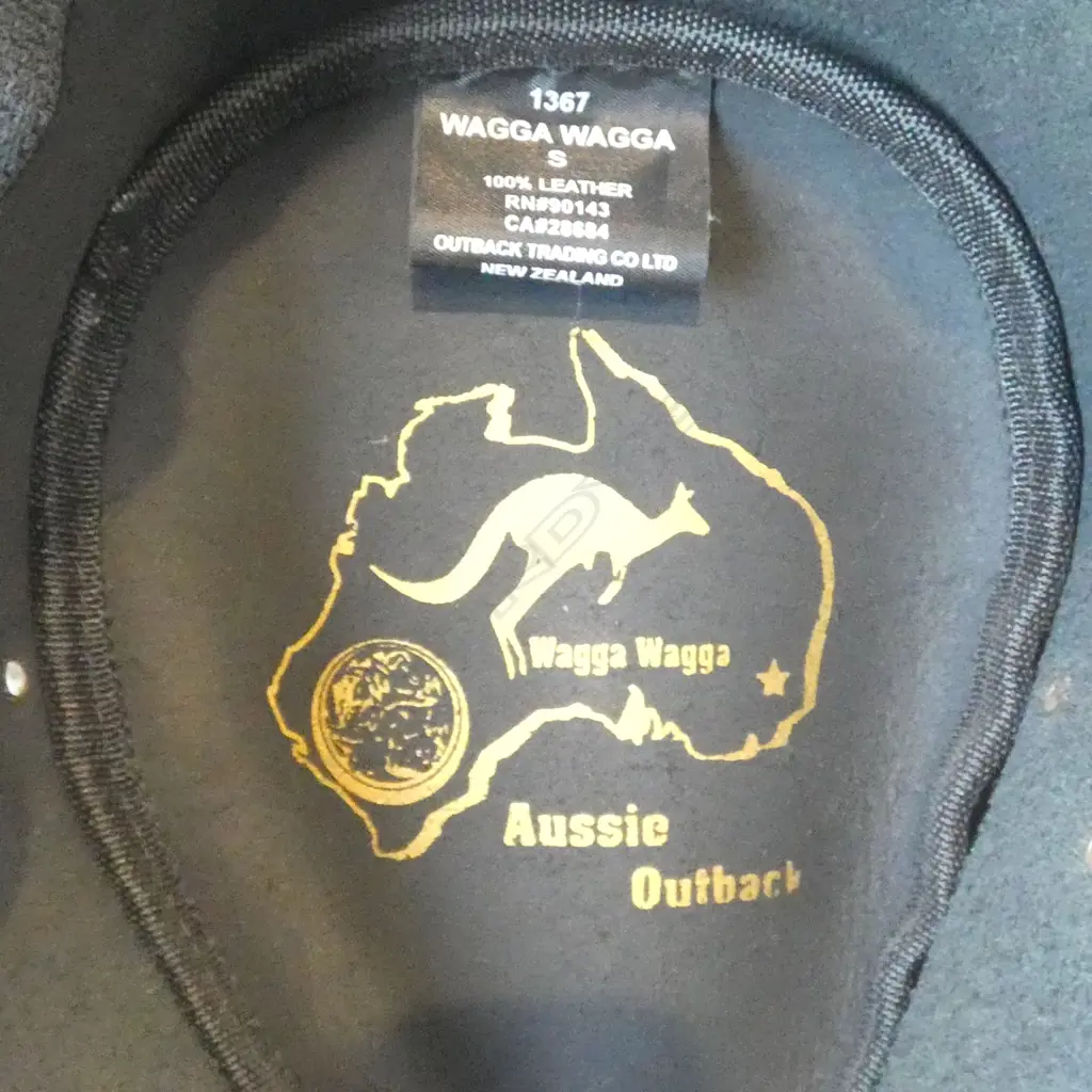 AUSSIE OUTBACK WAGGA WAGGA LEATHER HAT size S Image 1++