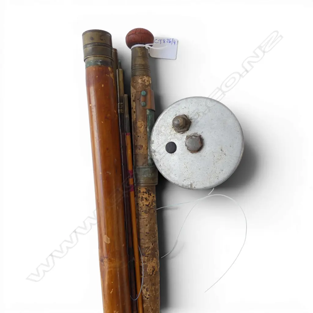 VINTAGE SPLIT CANE FISHING ROD & REEL Image 1++
