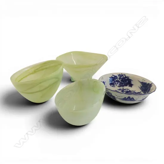 3 GREEN GLASS BOWLS H.150mm + ORIENTAL B/W CERAMIC BOWL 245mm dia
