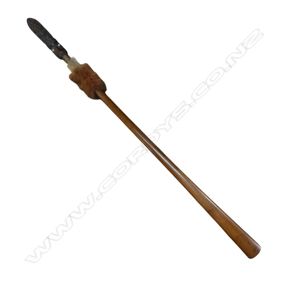 CARVED WOODEN TAIAHA, L.126mm Image 1++