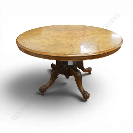 VICTORIAN WALNUT LOO TABLE
