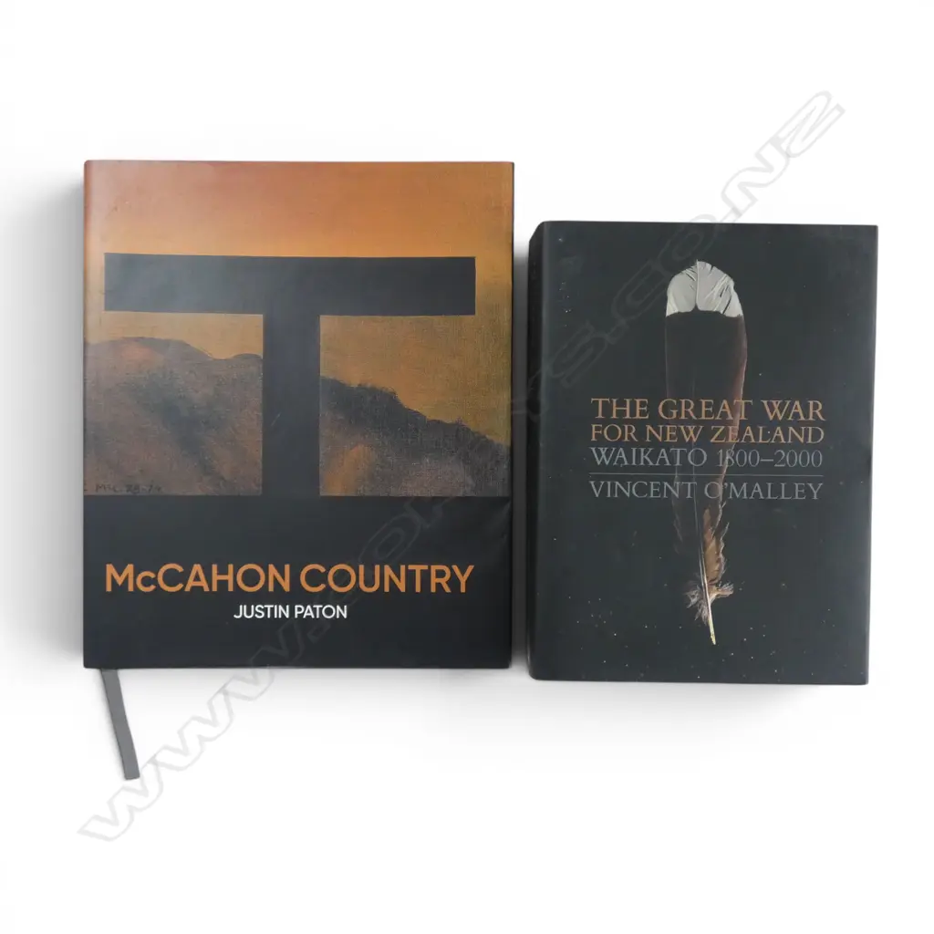 2 LRG BOOKS; 'MCCAHON COUNTRY' by JUSTIN PATON & 'THE GREAT WAR for NEW ZEALND' by VINCENT O'MALLEY Image 1++